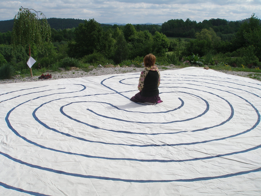 můj ručně šitý labyrint od přítele Sama